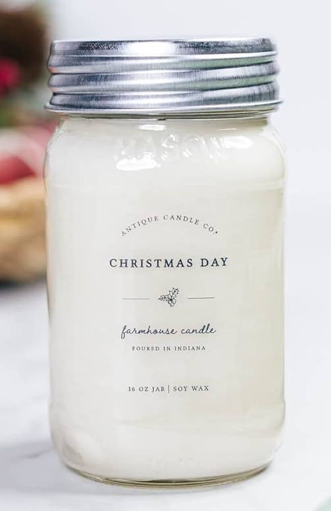 Antique Candle Co.® Christmas Day 16 Ounce Soy Wax Candle, 80 Hour Burn Time, Cotton Wick, Gift ... | Amazon (US)