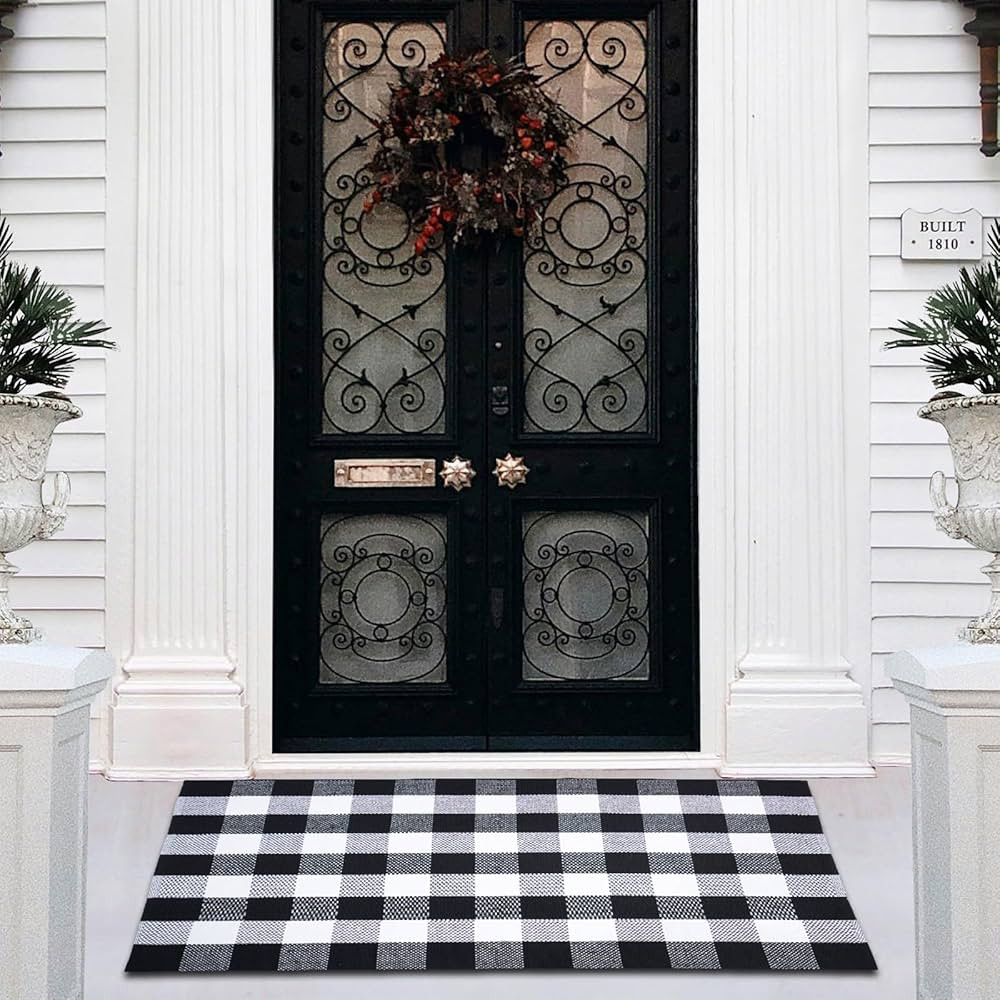 Amazon.com: PIXFAIRY Buffalo Plaid Area Rug - 27.5x43 Inches, Black and White Checkered, Washable... | Amazon (US)