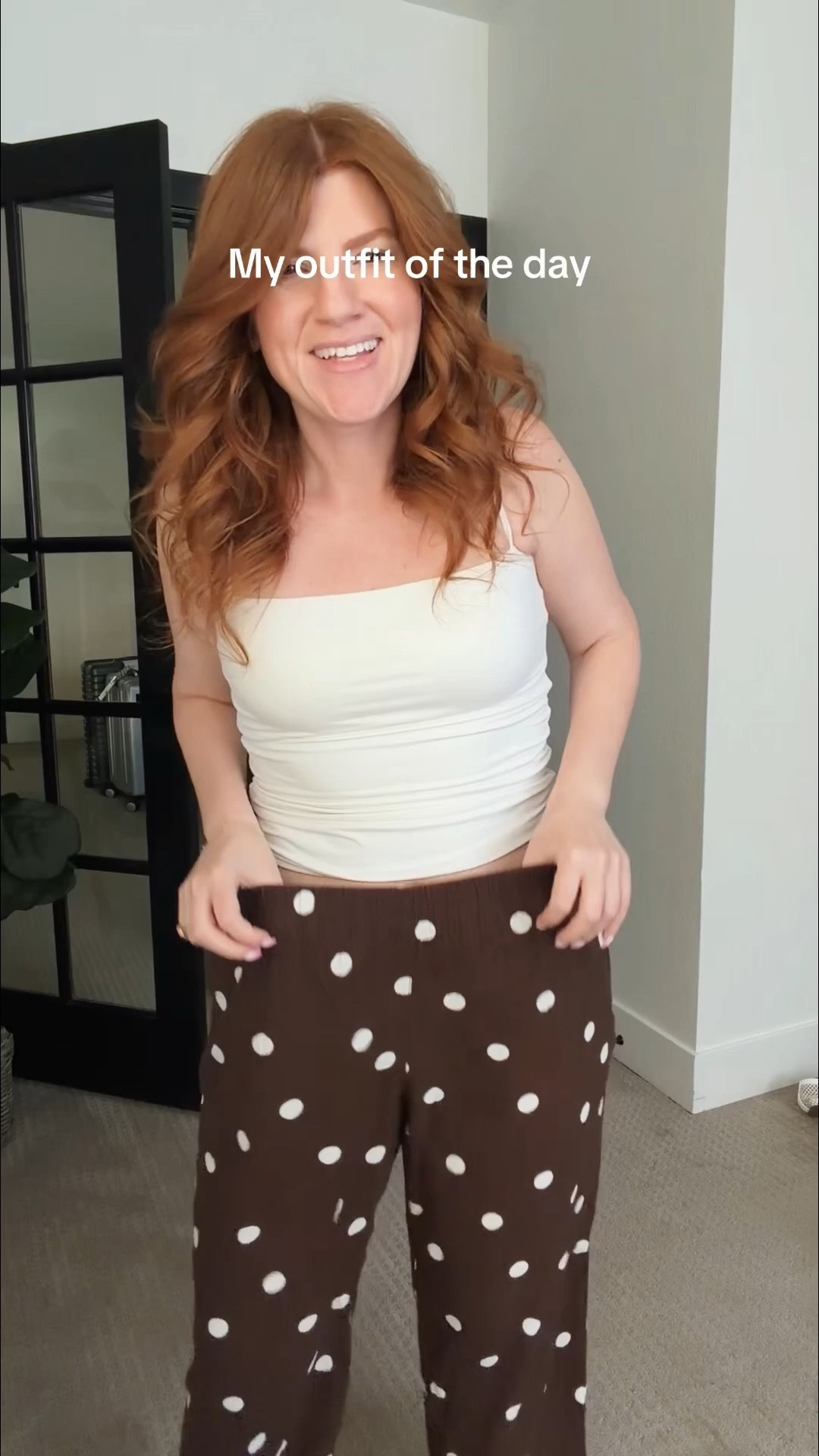 Casual outfit of the day. Love these linen pants. Size medium. 

#LTKootd #LTKSaleAlert #LTKmomlife