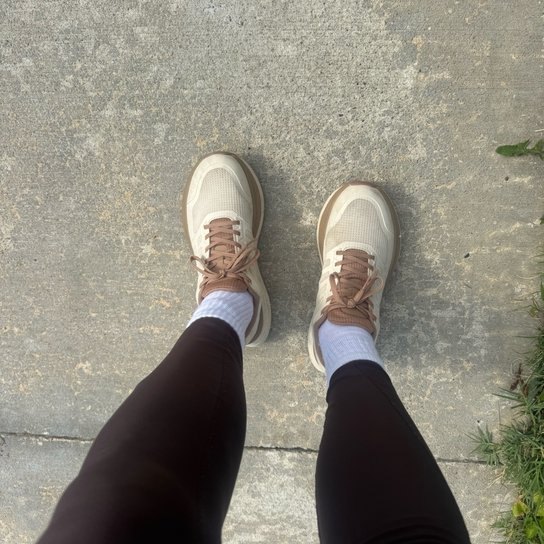 The best running shoes. A lot like Hoka but 1/2 the price under $60 shop my links for affordable finds.

#LTKootd #LTKActive #LTKselfcare
