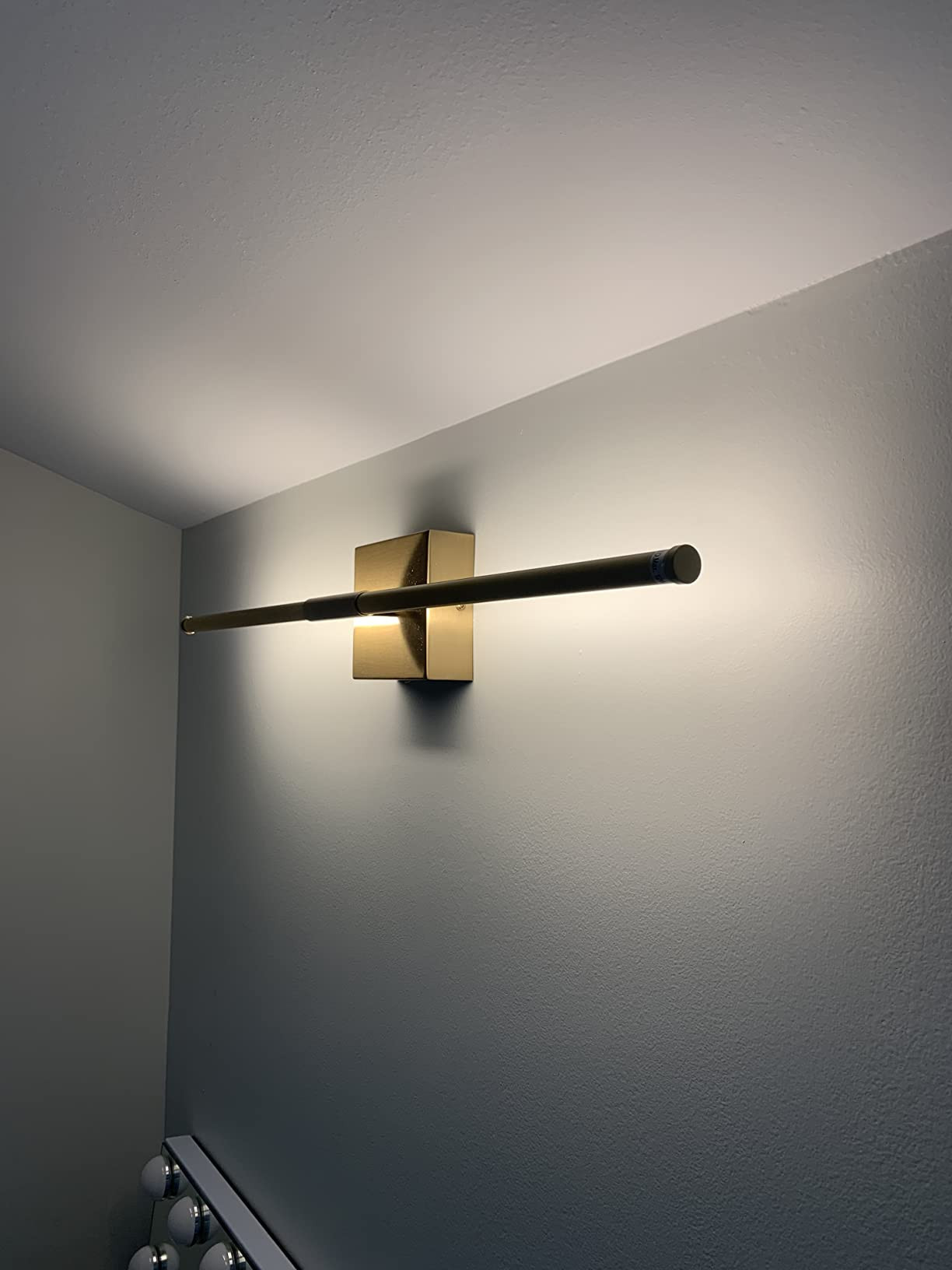 JONATHAN Y JYL7022D Makena 28" Dimmable Integrated LED Modern Metal Wall Sconce Contemporary Mini... | Amazon (US)