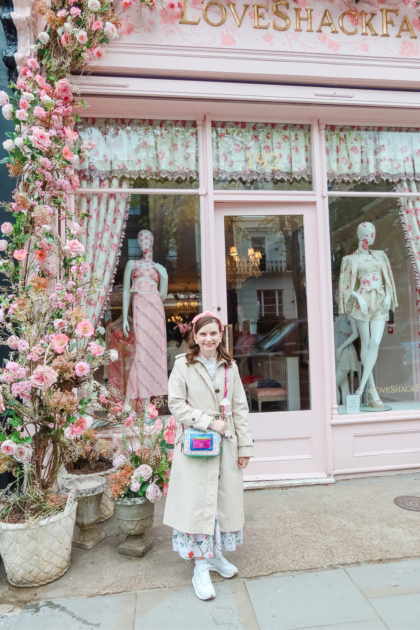 •Making my way to all the  Loveshackfancy stores 🩷🎀 

🩷London 🇬🇧
🩷Newport Beach 🏝️ 
🩷Miami ☀️
🩷NYC Madison Ave 🏙️ 
🩷Miami 🌴
🩷Dallas 🤠 

Which one will I get to next 😂 Loveshackfancy does visual merchandising best! Their stores are unreal, I have to stop in whenever I get the chance since we don’t have any in Chicago😭• 

#LTKunder100