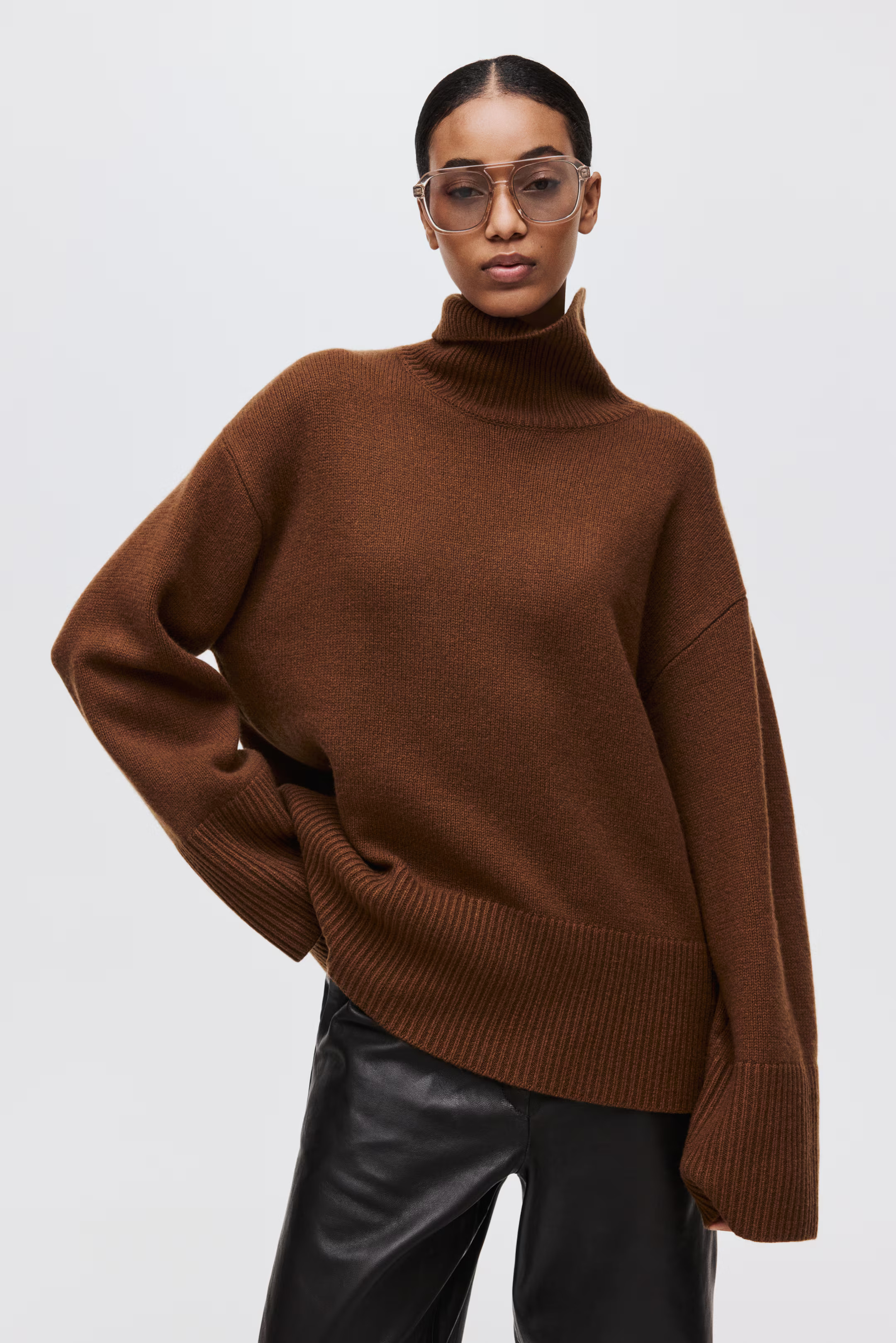 Cashmere-Blend Turtleneck Sweater | H&M (US + CA)