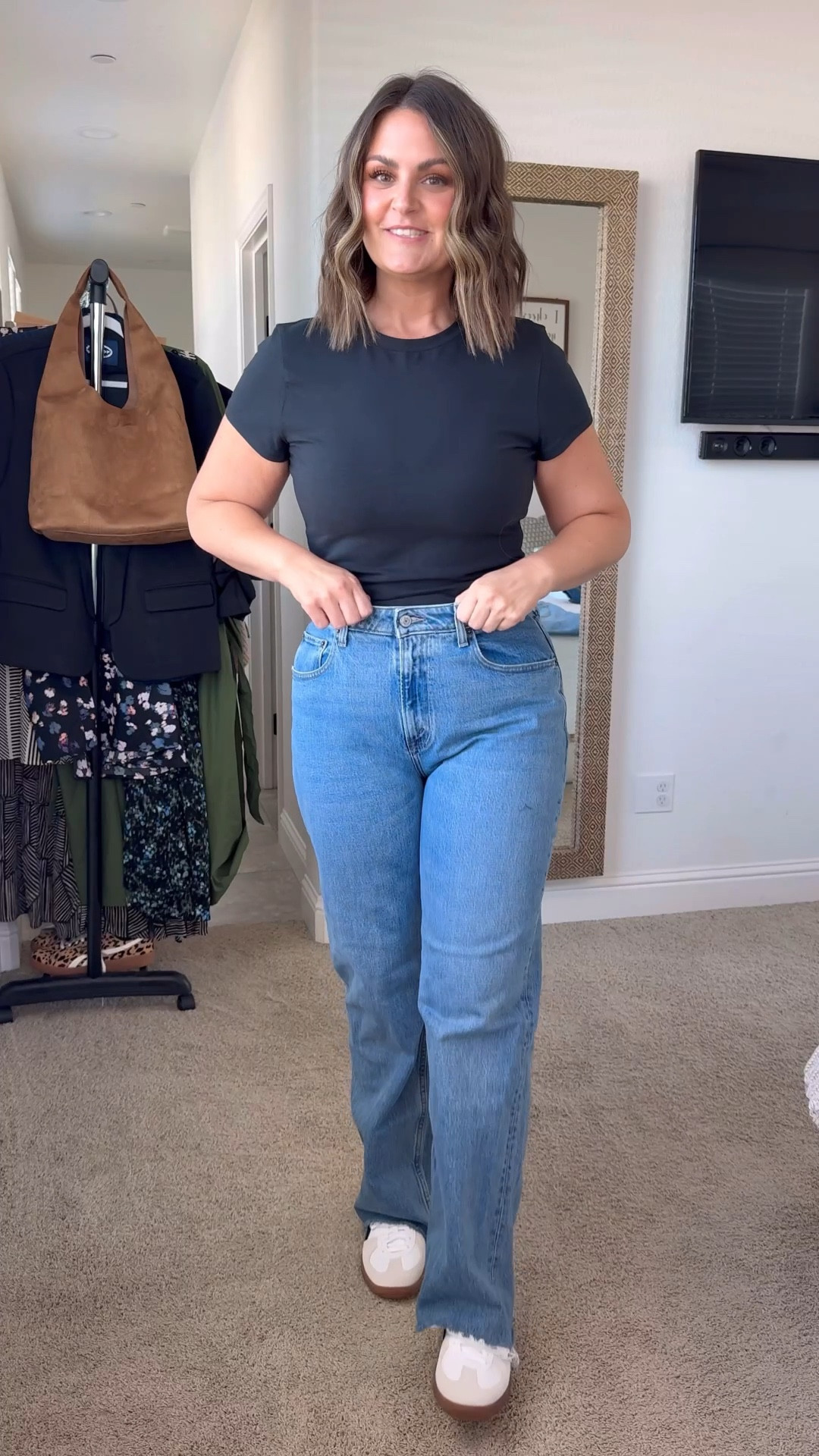 Curve Love High Rise 90s Relaxed
Abercrombie Denim try-on

31R (would need a Long to wear with boots)
*Im a true size 12, 5’8
Tshirt, large
Sneakers, 10 (true size)

Midsize, curvy fashion, closet staples

#LTKMidsize #LTKFallSale #LTKFindsUnder100