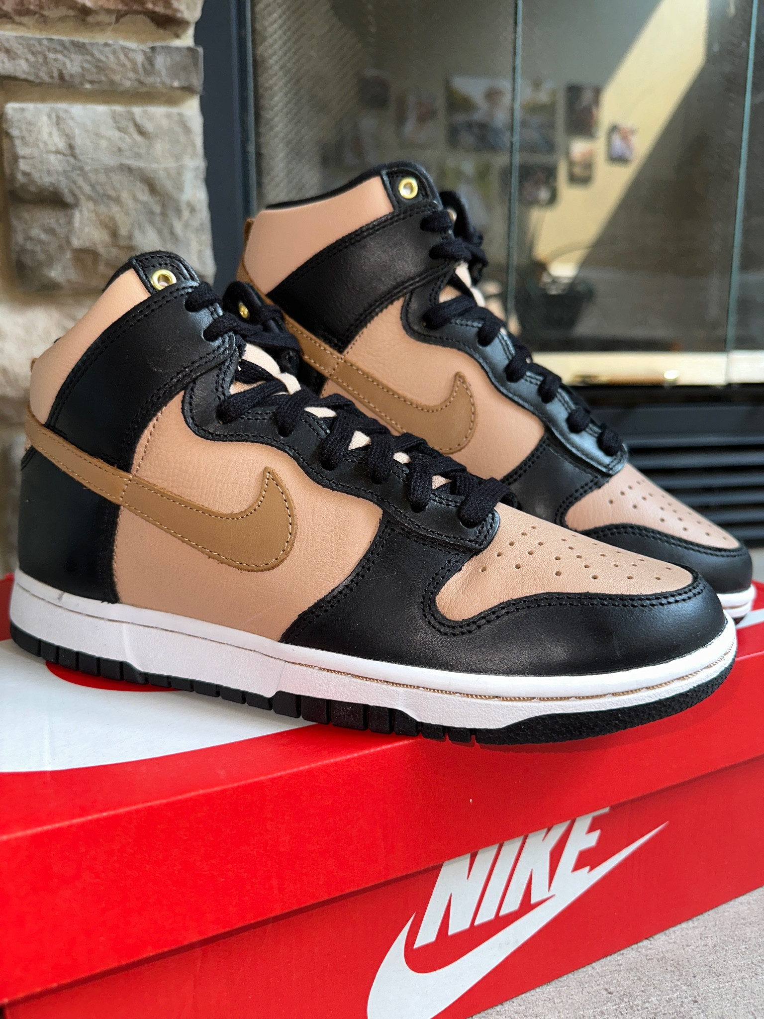 Nike Dunks Mid LXX in black flax - I’m currently loving 💕
#LTKshoecrush #LTKunder100 #LTKfind