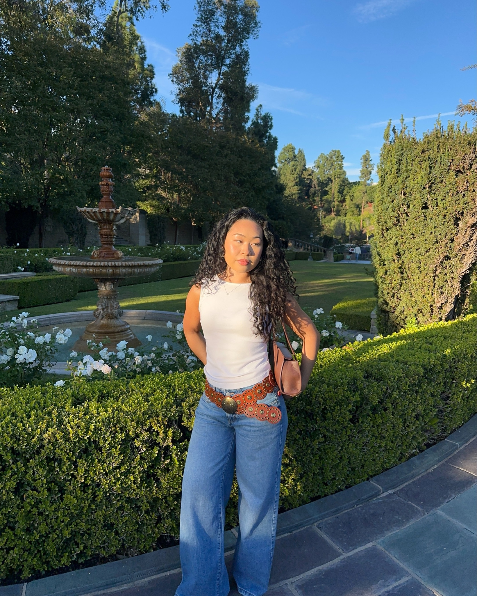 Garden strolling 💐

#LTKPetite #LTKootd #LTKSaleAlert