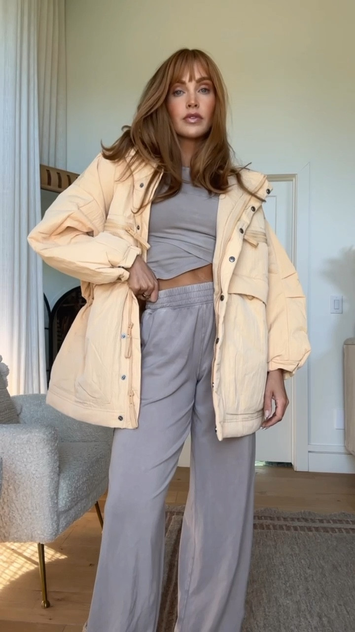 Such a good @fpmovement haul today! I am obsessed with every piece, I really can’t decide my favorite!! #fpmovementpartner
Up In The Air Set: XS
Light As A Feather Packable Puﬀer: Small
Top Score Barrel Pants: Small (could do XS)
Go To Smooth Square Neck Cami: XS
Singin' In The Rain Packable Jacket: XS
Hot Shot Crossover Set: XS
Billie Boxy Lightweight Insulated Jacket: XS/S

#LTKStyleTip