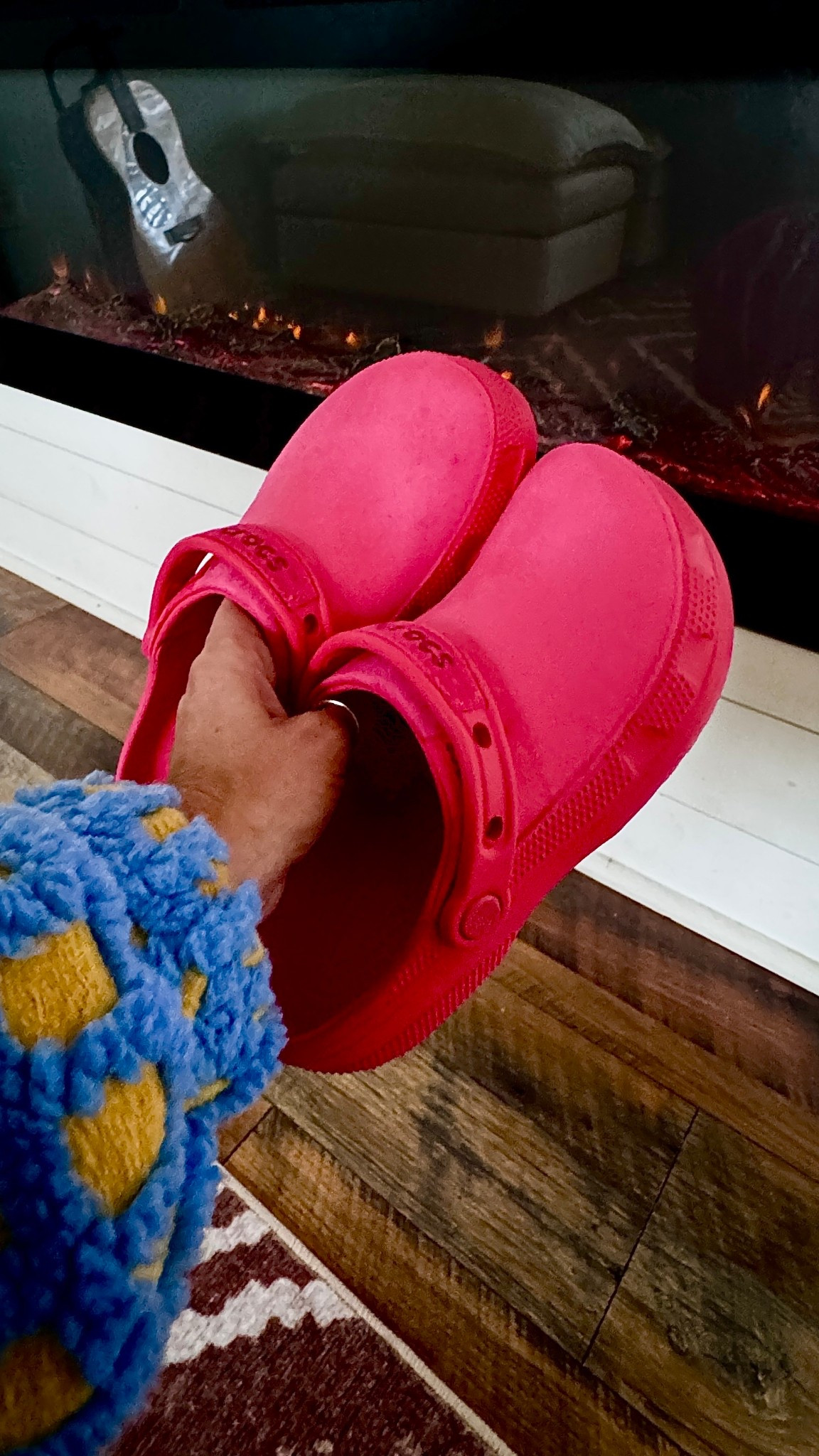Crocs came out with Hot pink VELVET crafted clogs now?! 

#LTKStyleTip #LTKGiftGuide #LTKShoeCrush