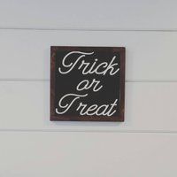 Trick Or Treat Sign, Halloween Sign, Farmhouse Halloween Sign, Fall Decor, Farmhouse Decor | Etsy (US)