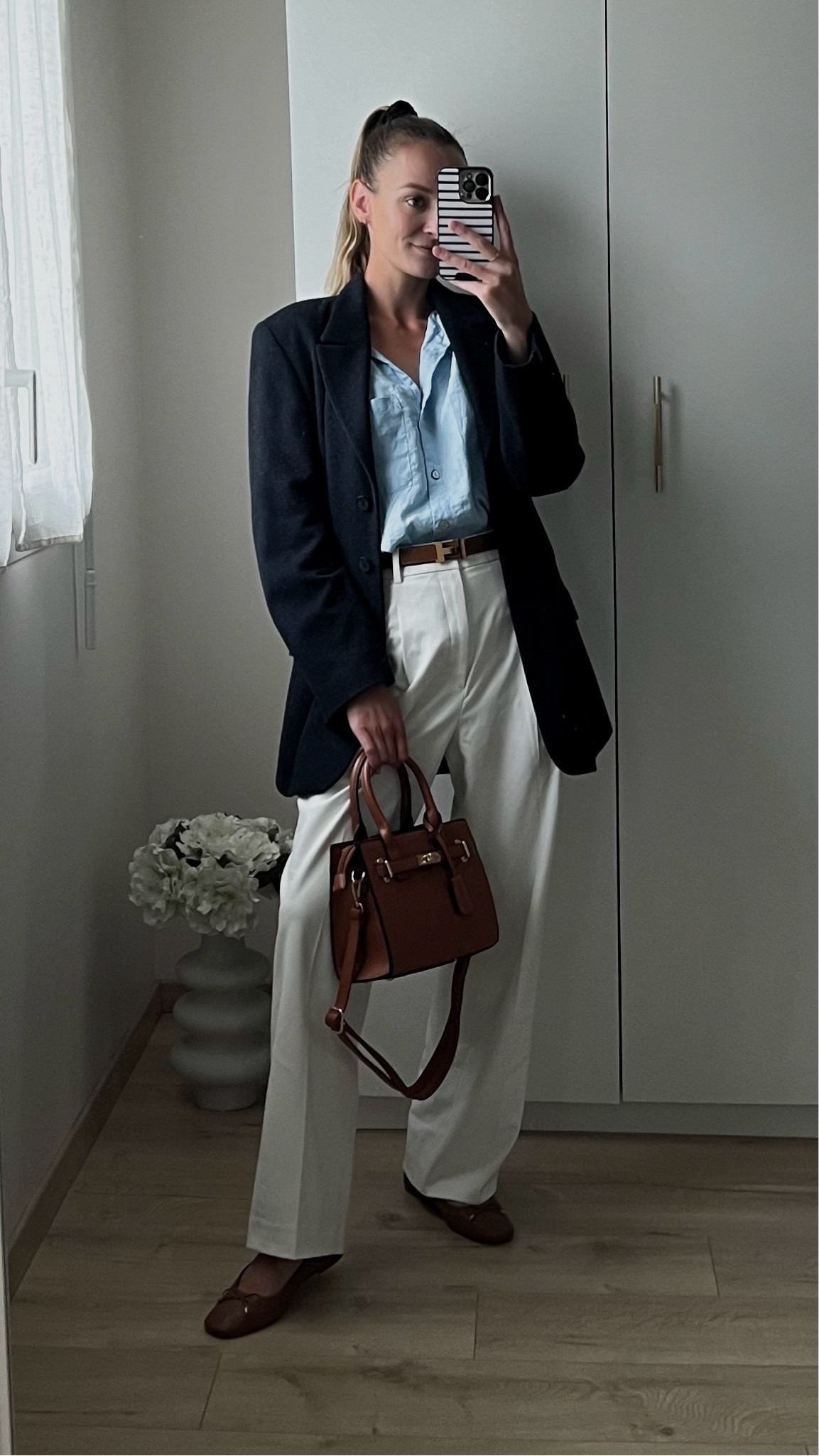 #falloutfit #falloutfits #fallstyle #prefall #fallfashion #elegantoutfit #oldmoney #oldmoneystyle #oldmoneyoutfit #oldmoneyoutfits #quietluxury #chicoutfit #elegantstyle #chicstyle #elegantwoman #minimalstyle #minimalfashion #minimalistfashion #modeparisienne #europeanfashion #parisfashion #stylefrançais #modeeuropeenne #styleparisien #frenchchic

#LTKfrance #LTKeurope #LTKautumn