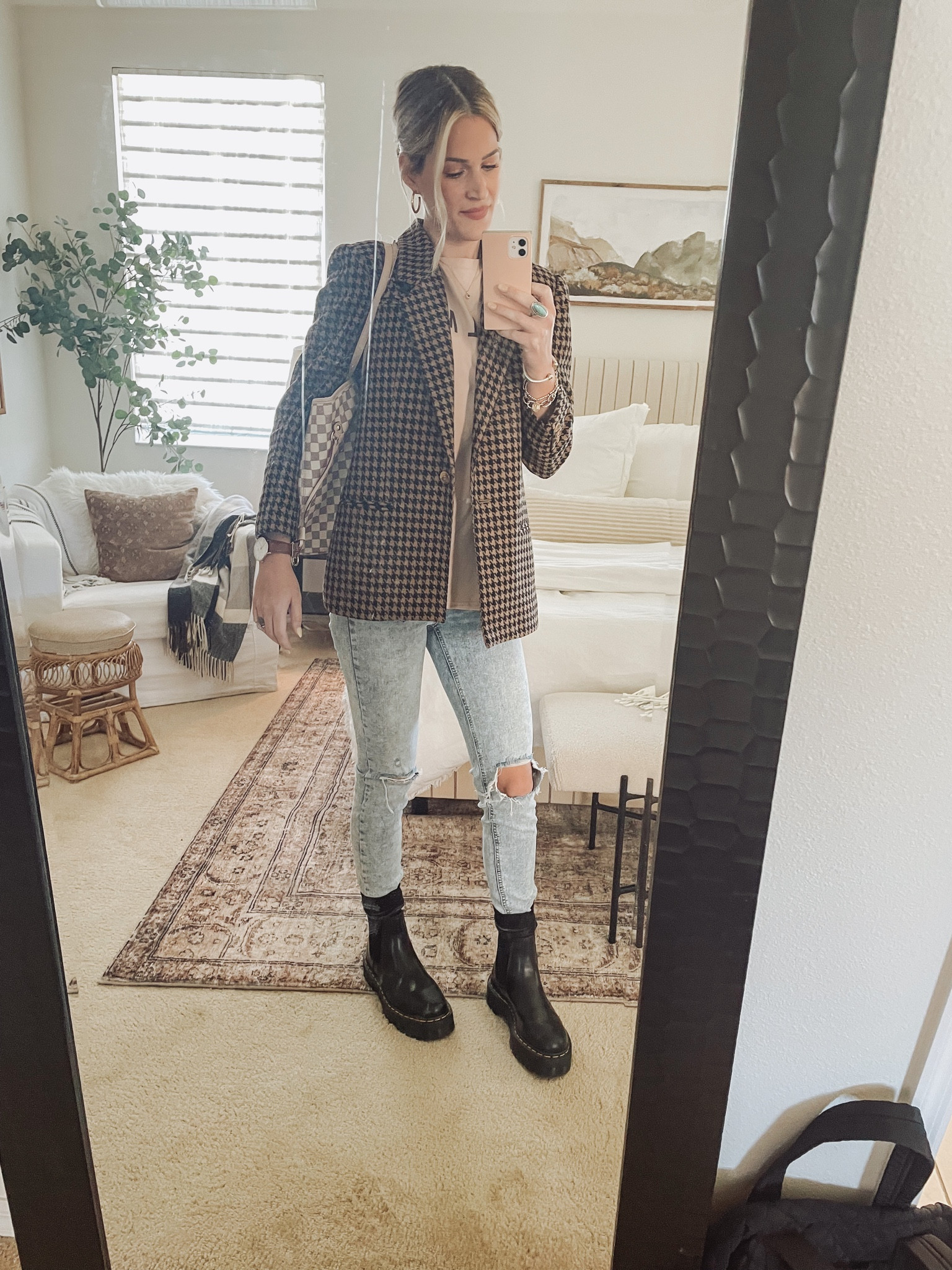 Am I a cool mom? Not sure - but my shirt says it so it must be true!😜 

#LTKstyletip #LTKfit #LTKshoecrush