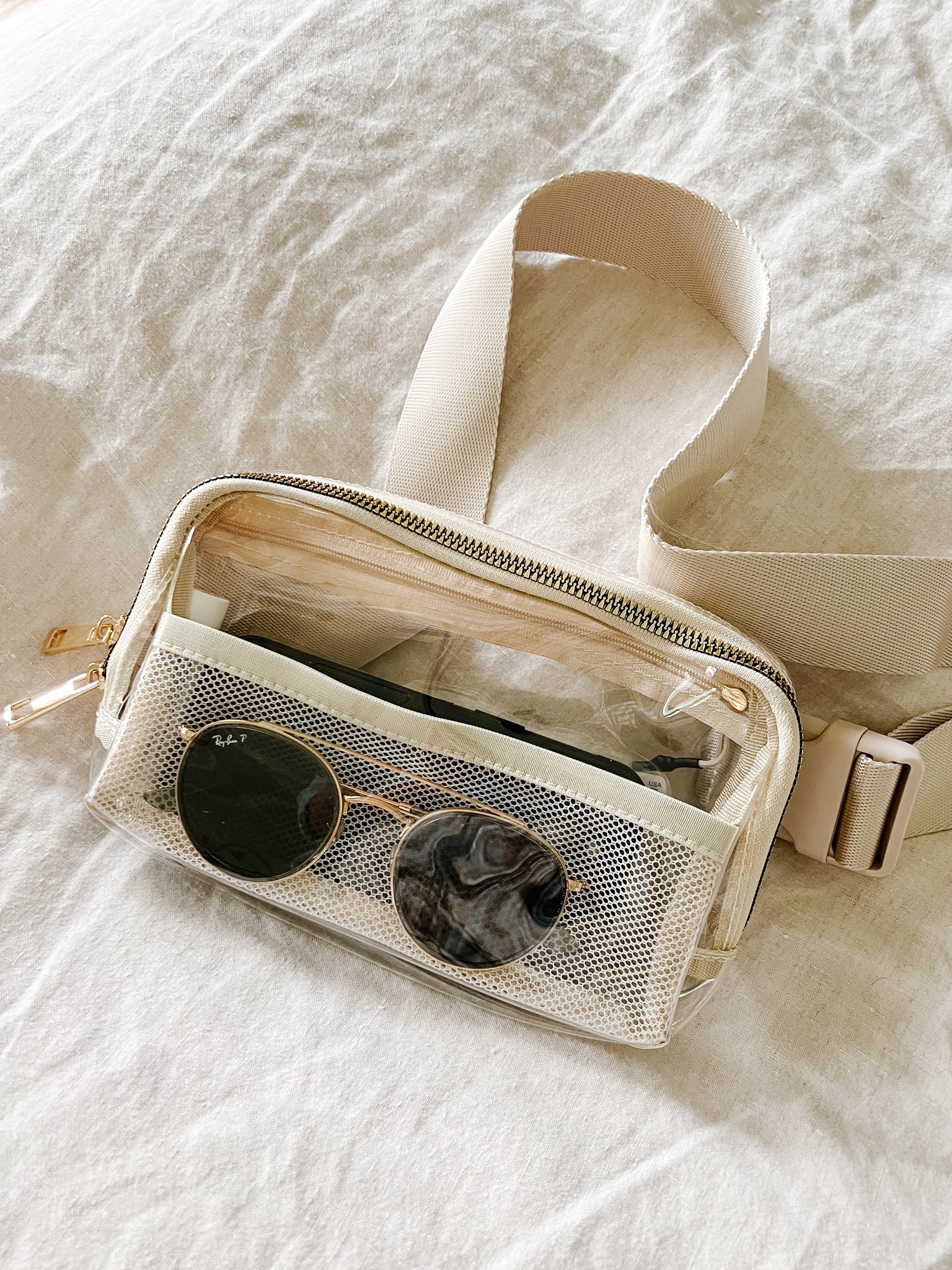 Clear stadium crossbody bag in the perfect neutral color 🤍



#LTKBacktoSchool