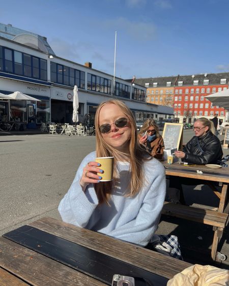 Baby Blue Jumper, Alpaca Knit, ARKET, ASOS, Oval Sunglasses, Sunglasses, Sunnies 🩵

#LTKfindsunder50 #LTKSeasonal #LTKfindsunder100