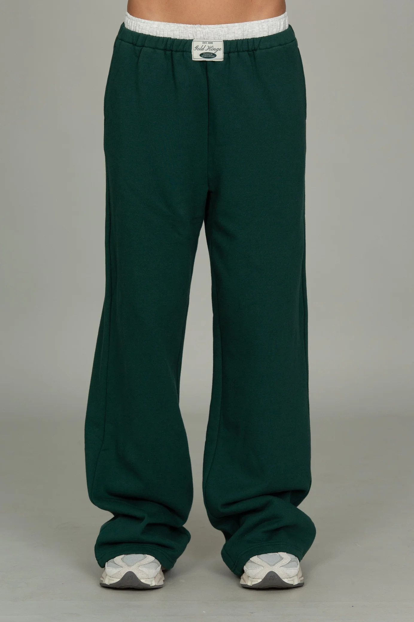 Hunter Green Wide Leg Sweatpant | Gold Hinge