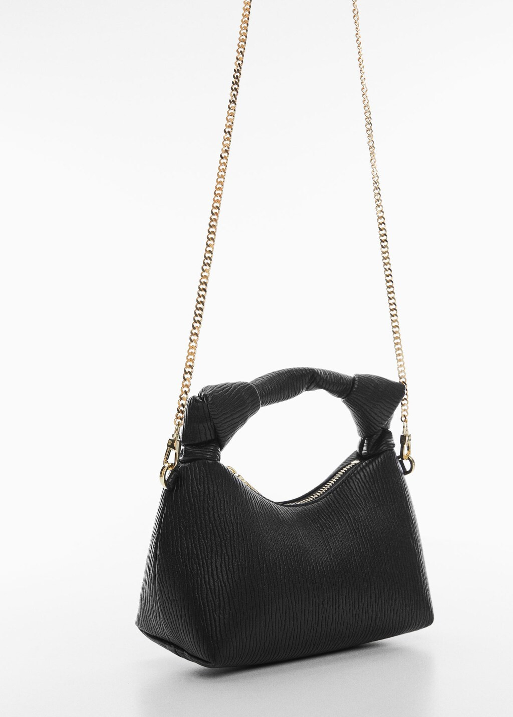 Textured knot handle bag | MANGO (US)
