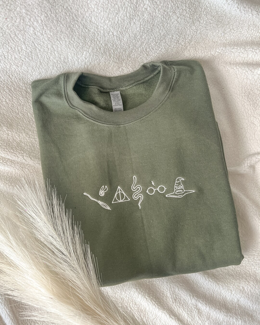 Harry Potter Shirt Embroidered Sweatshirt, Harry Potter Merch, Harry Potter Gift, Hogwarts Bookis... | Etsy (US)