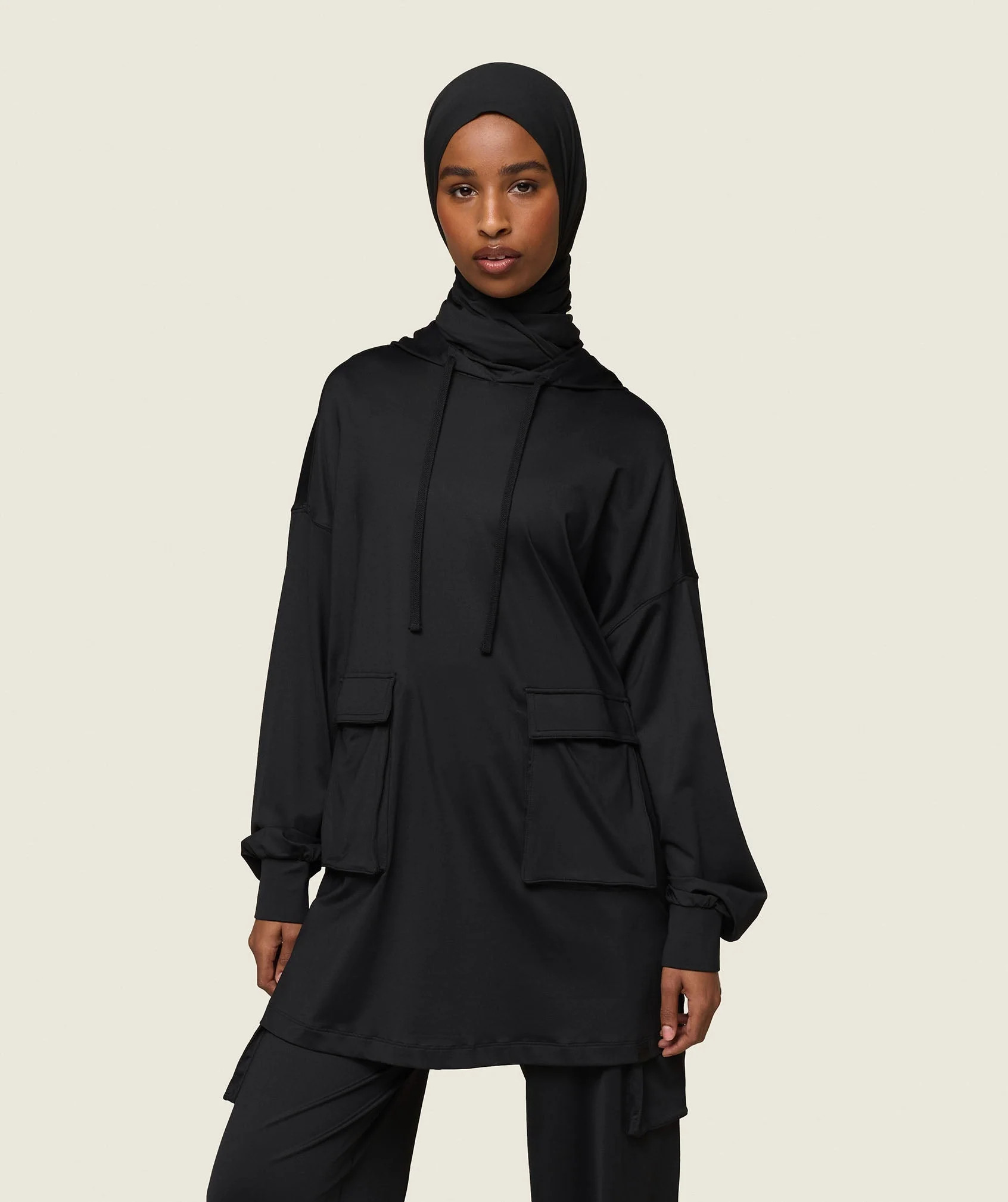 Gymshark GS x Leana Deeb Oversized Hoodie - Black | Gymshark UK