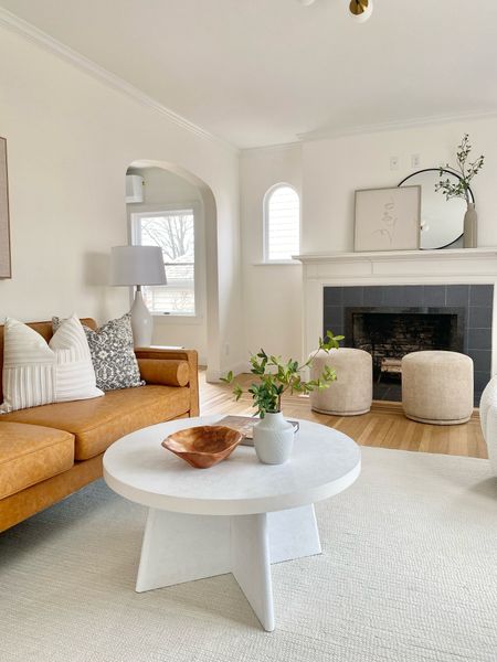 Leather sofa, white round coffee table. 

#livingroomdecor #leathersofa #whitecoffeetable

#LTKhome