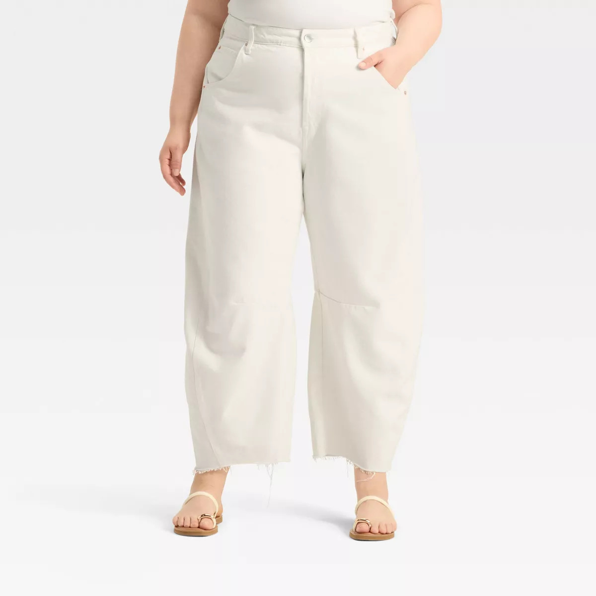 Women's High-Rise Curved Leg Barrel Jeans - Universal Thread™ | Target