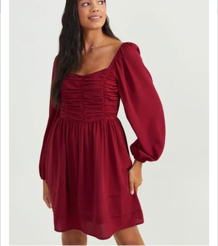 Beautiful dressy option for thanksgiving celebrations or game day outfit 🙌🏻🍂


Holiday outfit 
Altar’d state 
Maroon dress
Smocked dress
Mini dress
Fall outfit 

#LTKHoliday #LTKSeasonal #LTKunder100