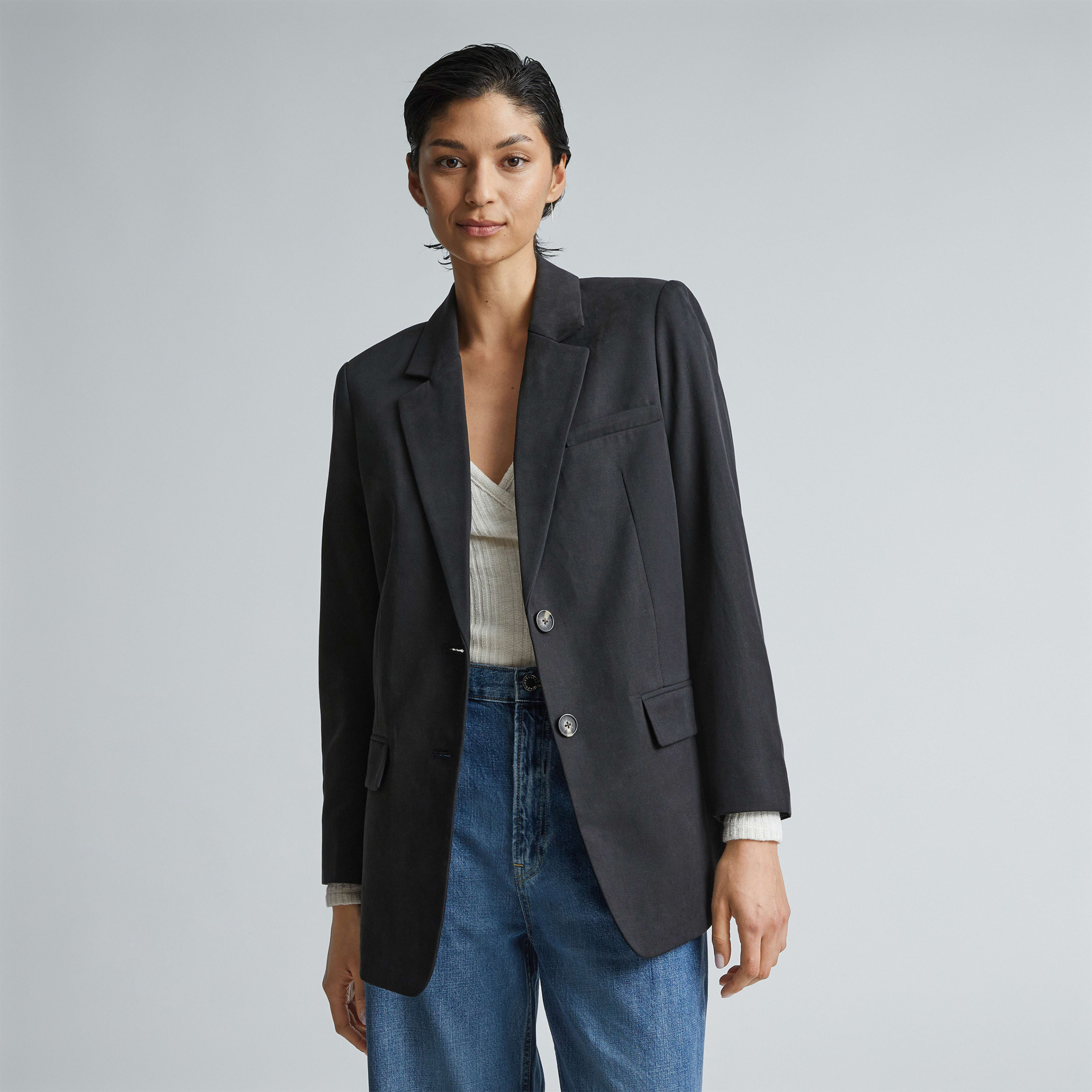 Women's Oversized Blazer in Buttersmooth by Everlane in Black, Size 0 | Everlane
