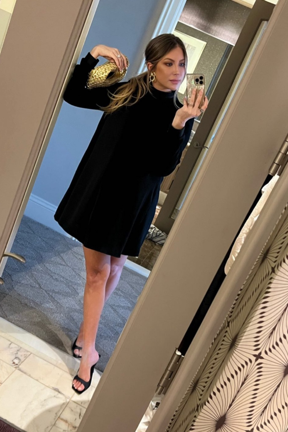 Vegas ootd

#LTKSeasonal #LTKshoecrush #LTKbump