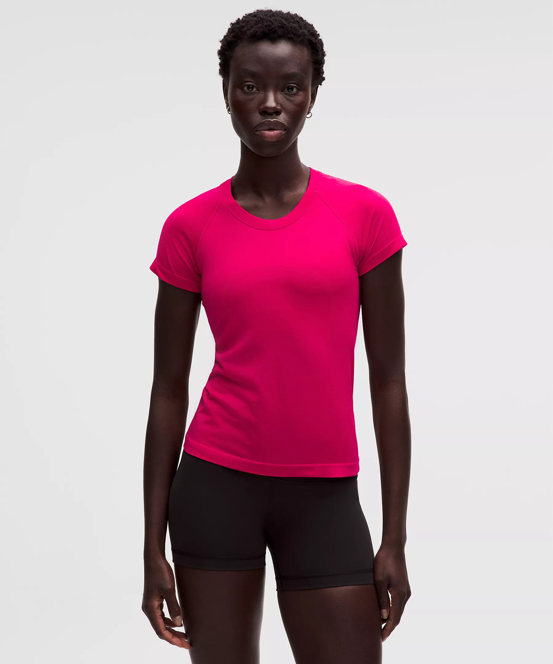 Swiftly Tech Short-Sleeve Shirt 2.0 *Waist Length | Women's Short Sleeve Shirts & Tee's | lululem... | Lululemon (US)