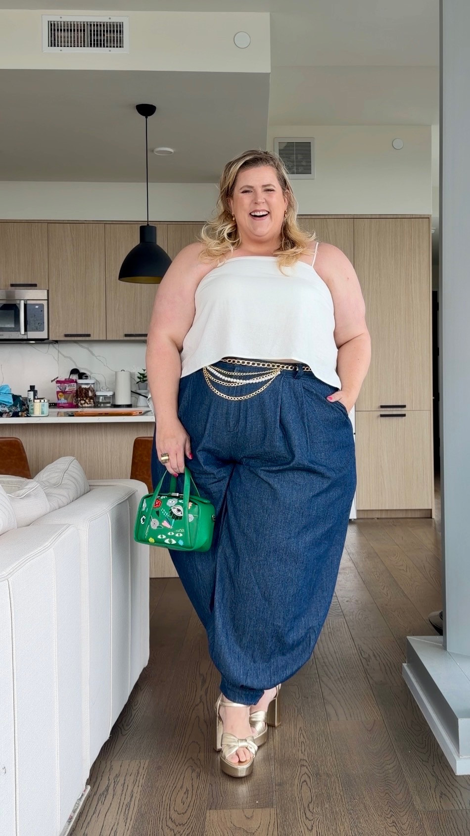 I am loving this style of pant these days! @Eloquii @ASOS

#LTKootd #LTKSeasonal #LTKPlusSize