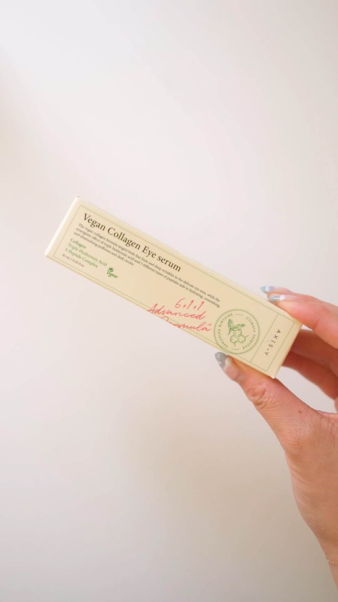 Vegan Rollerball Eye serum that not only gets rid of dark circles, eyebags and fine lines, but also is soothing when you use it! | korean beauty, korean skincare

#LTKVideo #LTKBeauty #LTKFindsUnder50