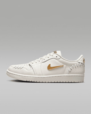 Air Jordan 1 Low Method of MakeWomen's Shoes | Nike (US)