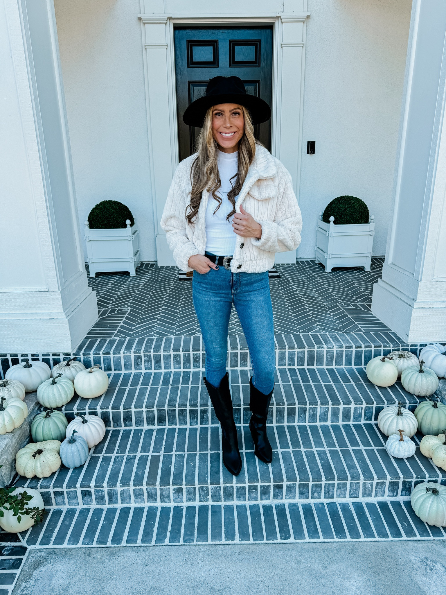 Western is a huge trend in fall 2024, and we found the cutest, affordable outfit pieces from @walmart! 🤠🙌



#walmartpartner #walmartfashion @walmartfashion @shop.ltk #liketkit 

#LTKSeasonal #LTKFindsUnder50 #LTKStyleTip