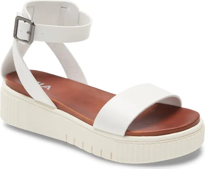 MIA Lunna Platform Ankle Strap Sandal | Nordstrom | Nordstrom