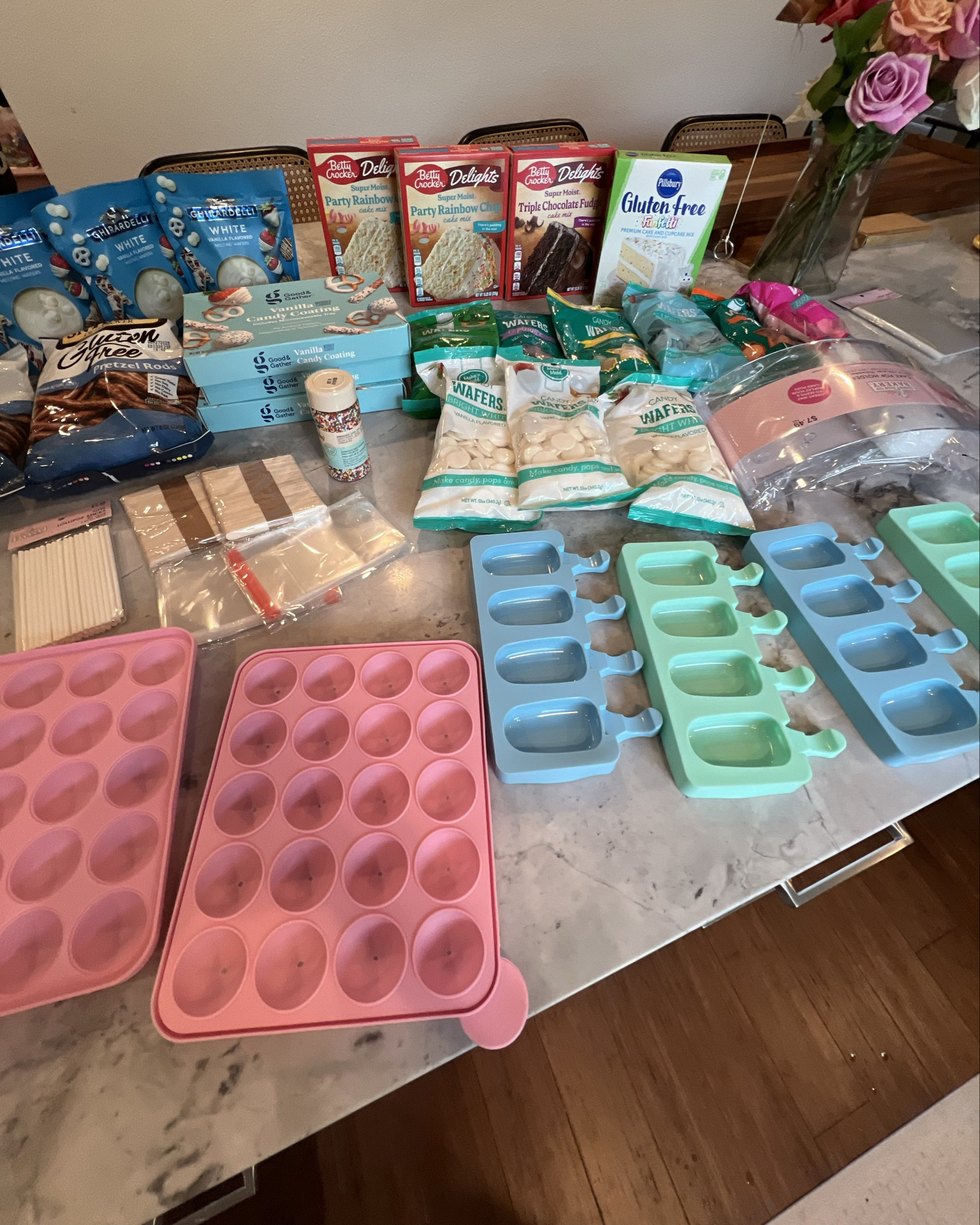 Everything we used to make cake pops & cakesicles! 😍💗🍦🍭

#LTKHome #LTKParties #LTKKids