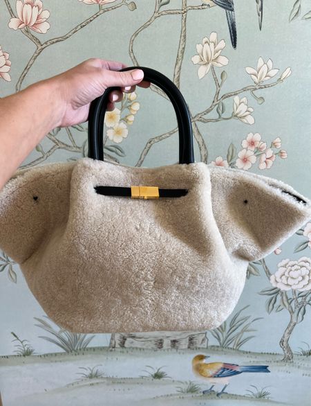 Sherpa handbag for Fall and Winter! 

#LTKitbag