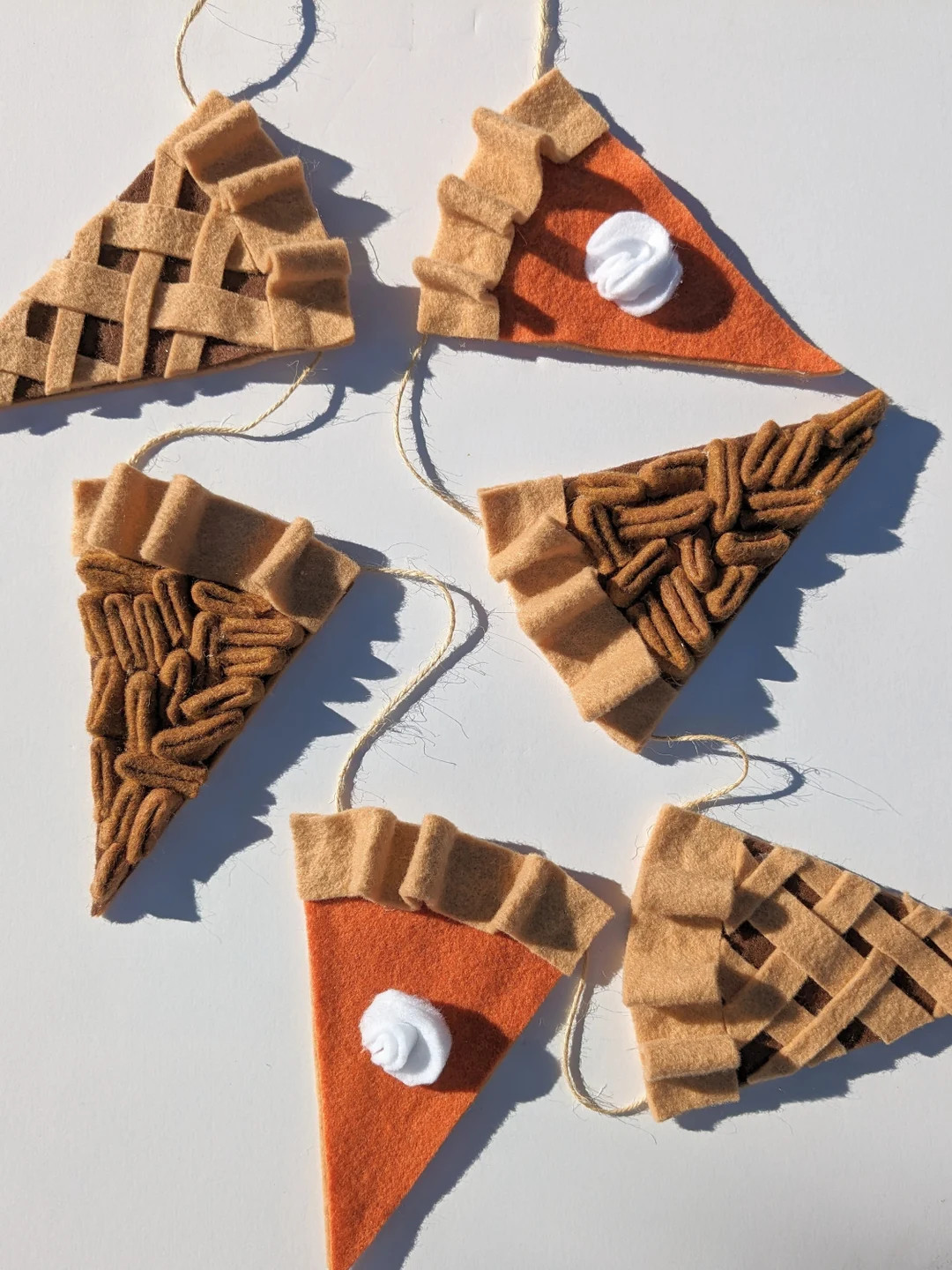 Handmade Felt Fall Pie Garland Friendsgiving / Thanksgiving - Etsy | Etsy (US)
