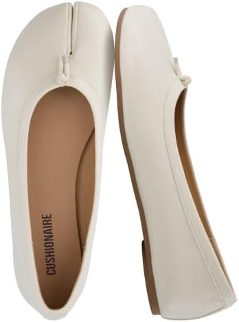 CUSHIONAIRE Maki Tabi Flats for Women, Split Toe Ballet Flats with Flexible Sole and Cushioned Fo... | Amazon (CA)