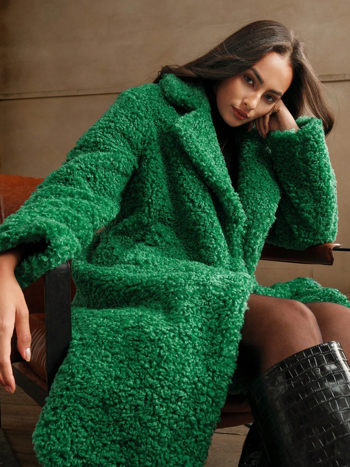 Anewsta Women's Long Classic Versatile Teddy Fur Coat Faux Fur Jacket, Winter | SHEIN