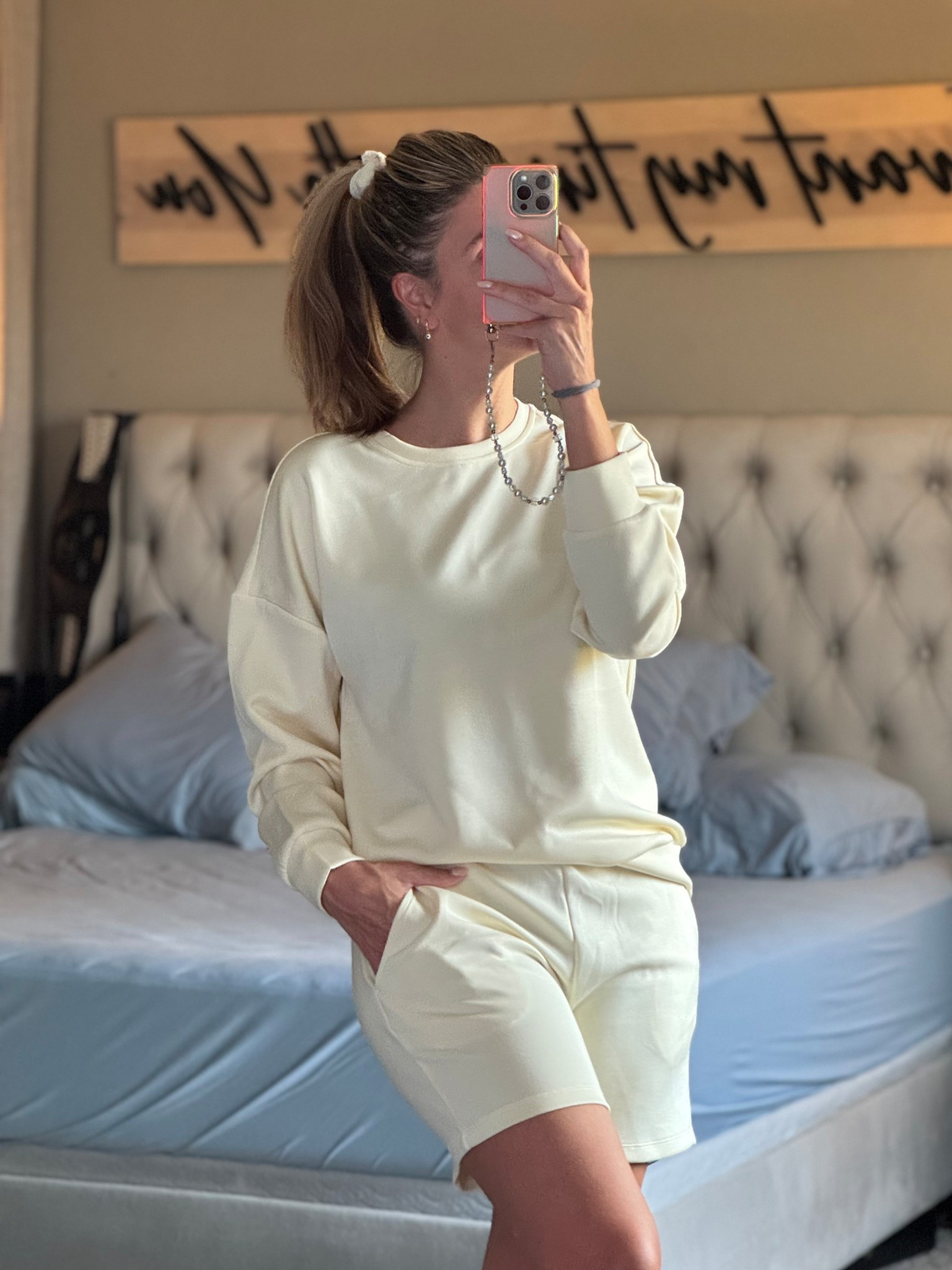 Cute butter yellow set. The best lounge set. Size small 