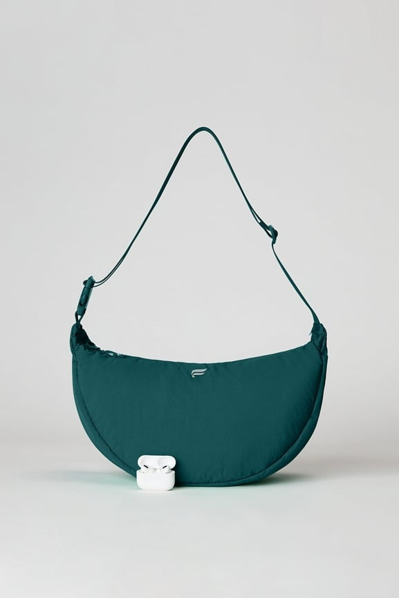 The Large Sling Bag Crinkle | Fabletics