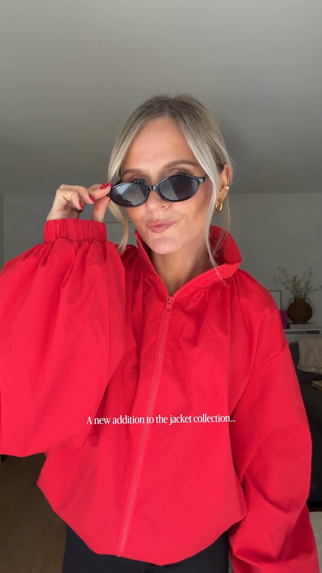 A perfect new addition to the jacket collection to transition into some cooler weather ♥️ comment SHOP and I’ll pop the links over to you ✨

#autumnoutfits #dailyoutfitinspo #everydayoutfits 

Transitional autumn outfit , funnel neck jacket , capri leggings , capri pants

#LTKuk #LTKautumn #LTKstyletip