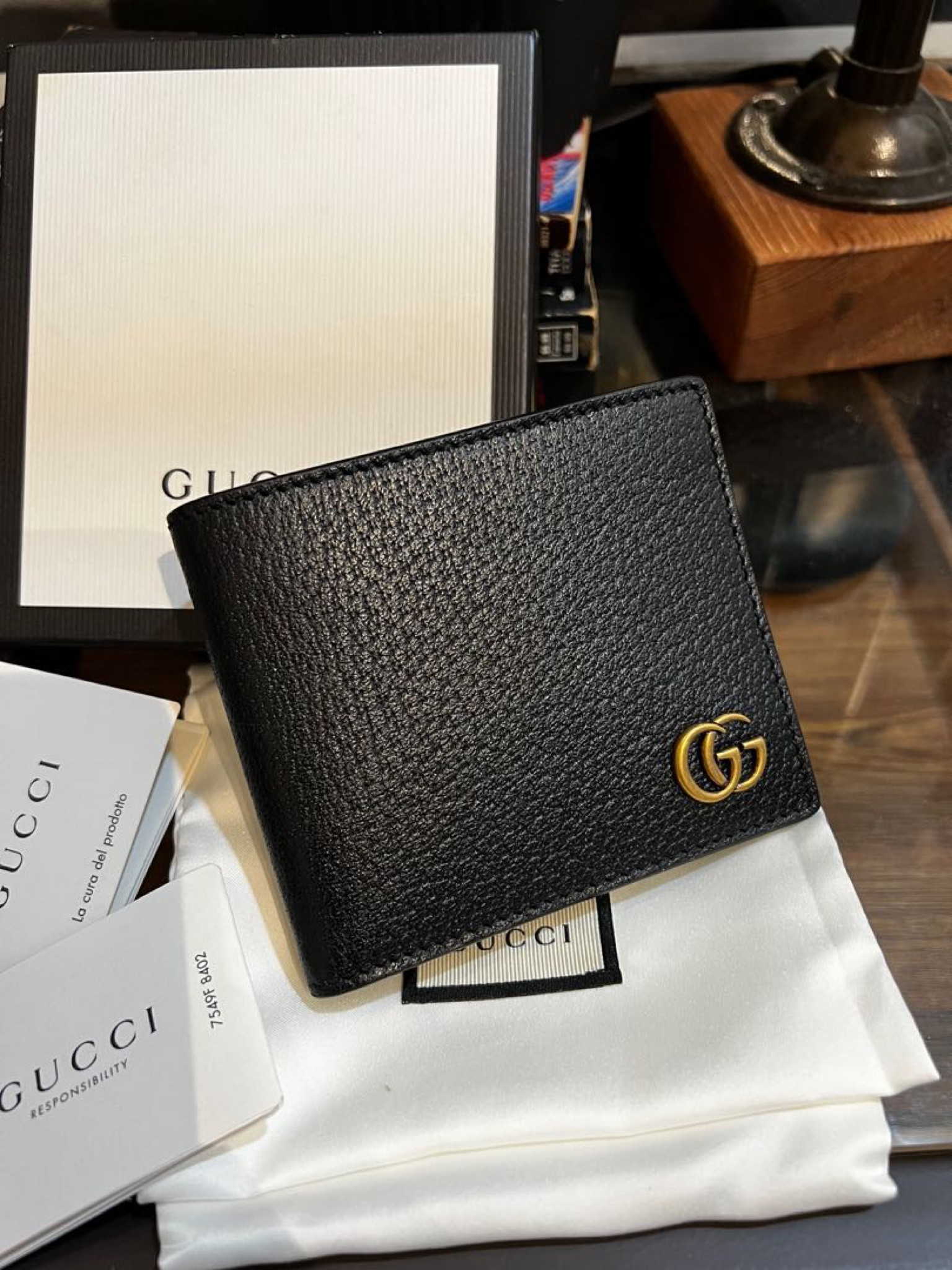 GG bifold wallet 🖤 https://bit.ly/3jpnscL #dhgate

#LTKmens #LTKunder100 #LTKGiftGuide