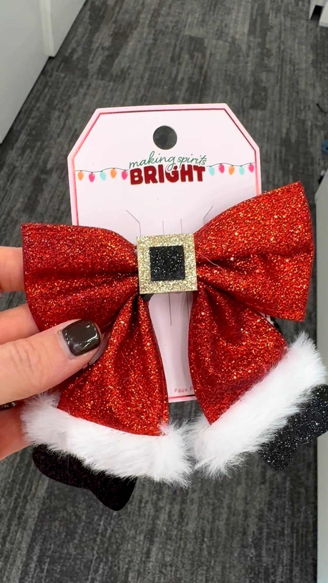 Cutest Santa hair clip ❤️

#LTKBeauty #LTKHoliday