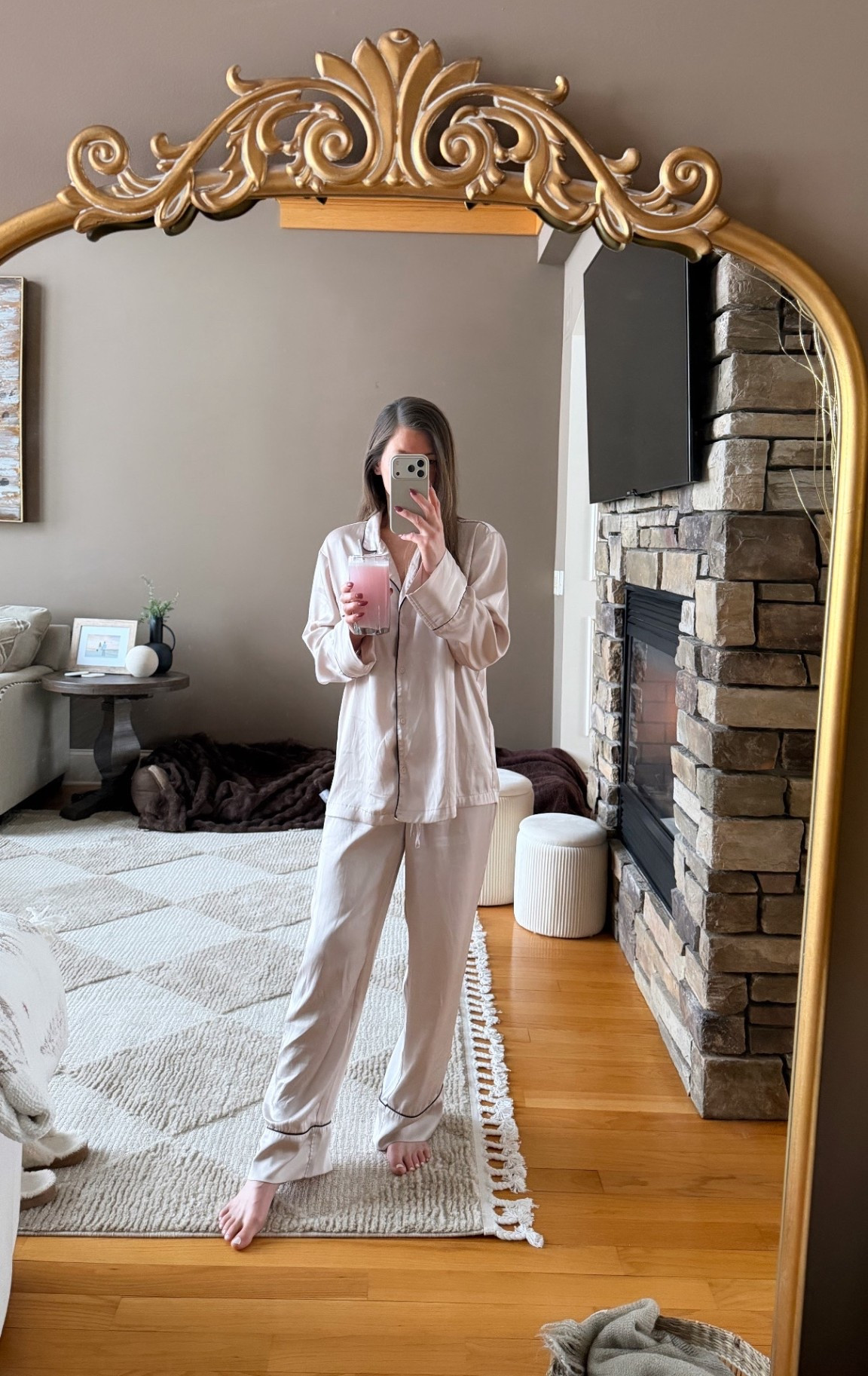 Satin pajamas and gut health! #morningroutine #satinpajamas #colostrum 

#LTKmorningroutine #LTKselfcare