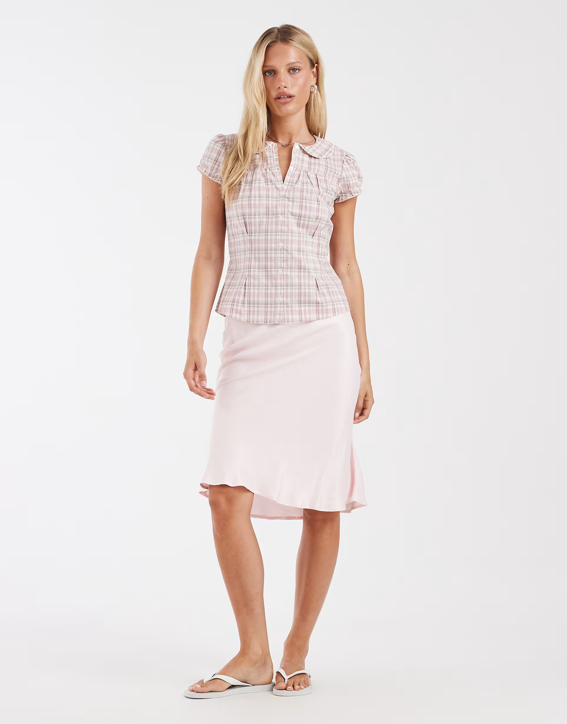\u203a Hollister short sleeve babydoll shirt in light brown plaid | ASOS (Global)