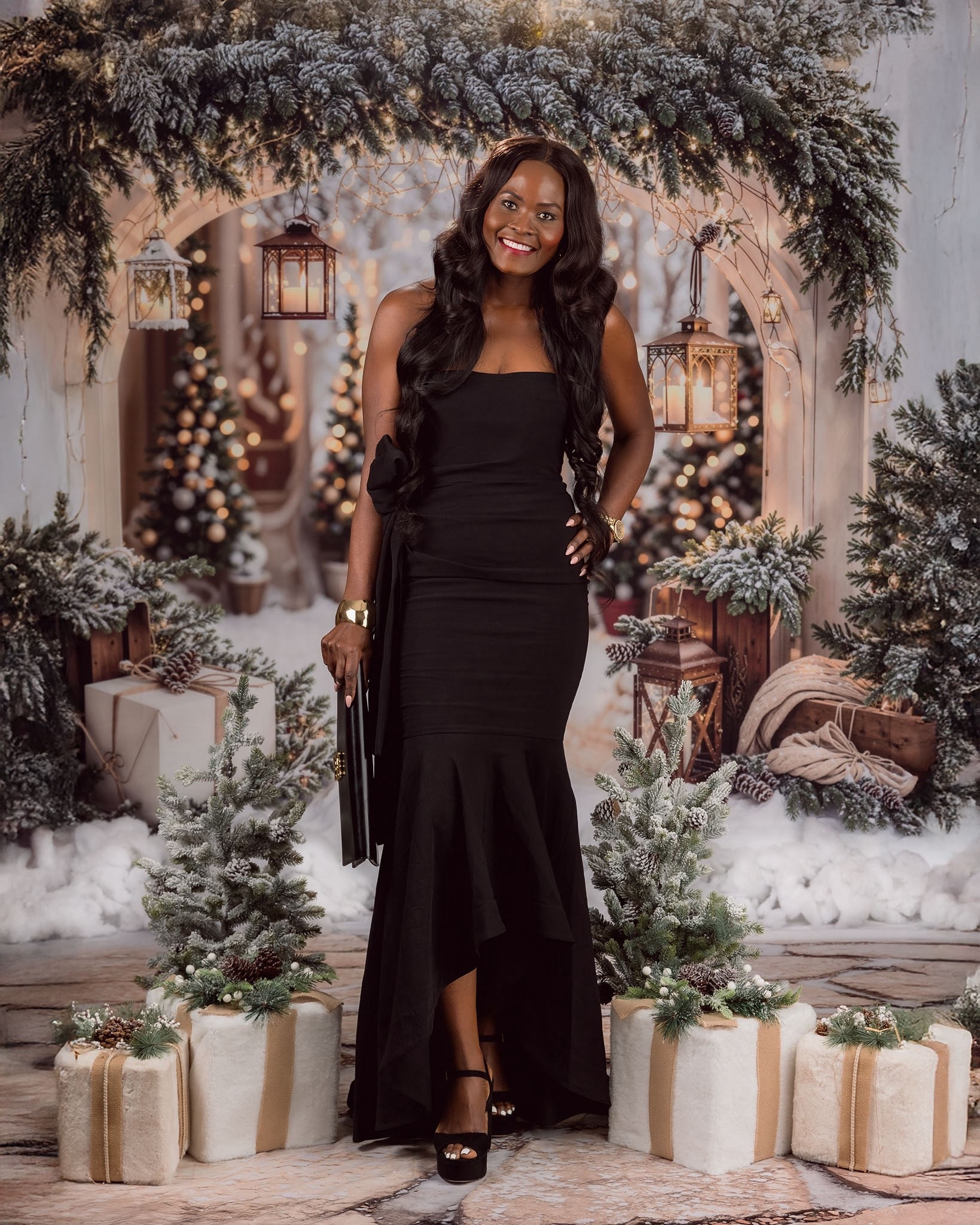 The black dress we all need this holidays season!

#LTKpartywear #LTKdatenight #LTKdresses