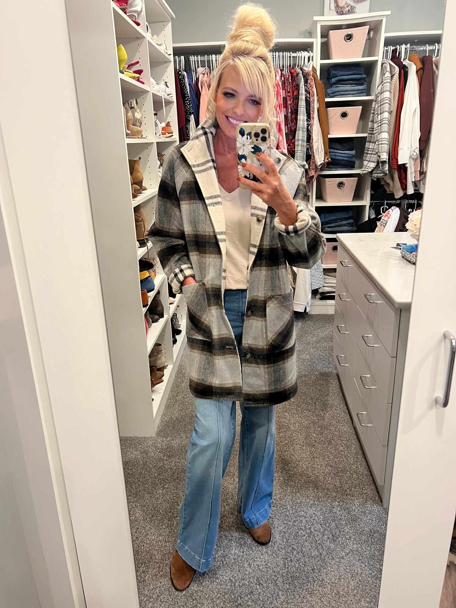 Fall Perfection with this #jacket and it’s reversible! #fallfashion #giftidea

#LTKSeasonal #LTKtravel #LTKstyletip