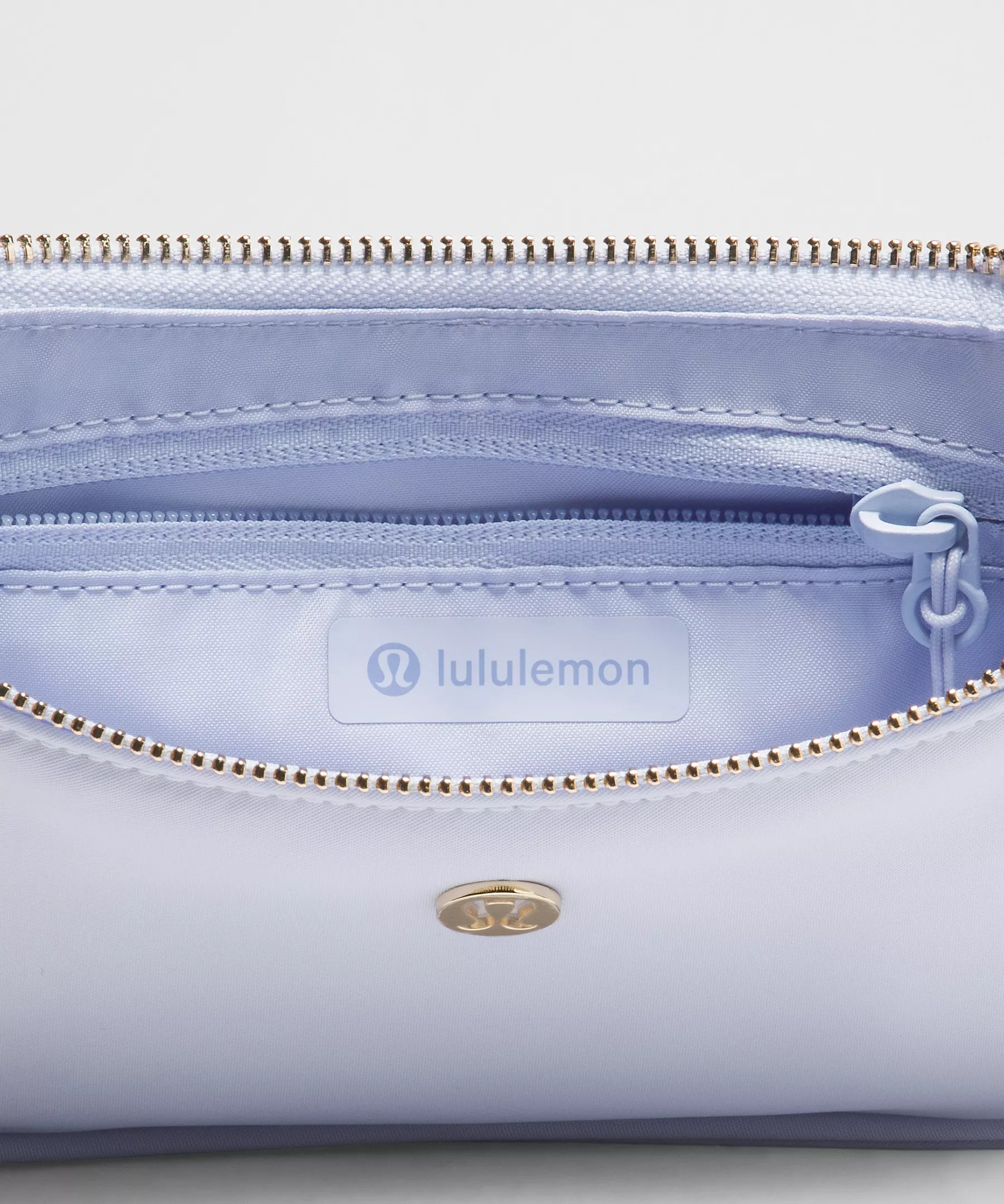 City Essentials Mini Shoulder Bag 1L | Lululemon (US)