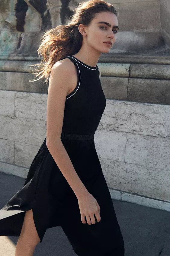 Round neck, sleeveless dress with contrasting piping. Elastic waistband. Hidden in-seam side pock... | Zara US