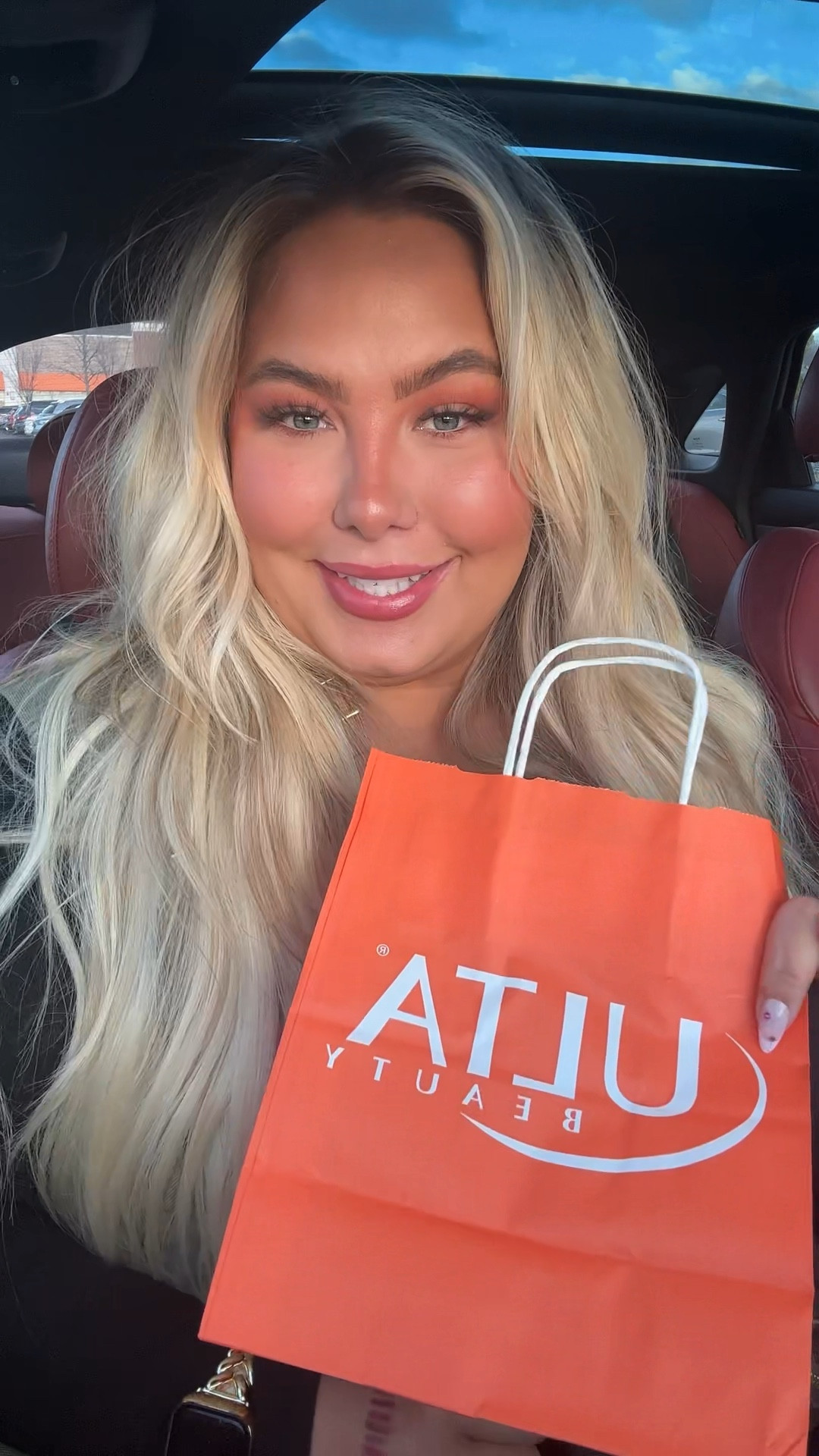 ULTA HAULAGE

Beauty haul, ulta haul, makeup, makeup haul, elf lip oil, kiss lashes, Nyx lip liner

#LTKbeauty #LTKGiftGuide #LTKsalealert