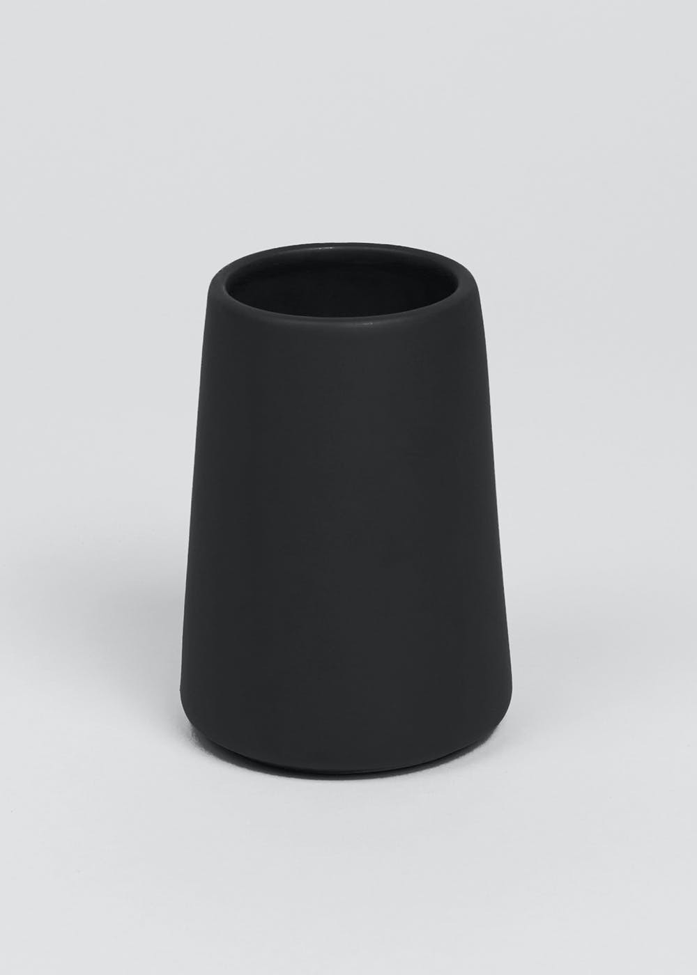 Chunky Ceramic Bathroom Tumbler (12cm x 9cm) – Black | Matalan (UK)